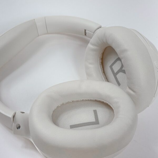 Headset WZ08 com Cancelamento de Ruído Profundo e até 60H de Bateria